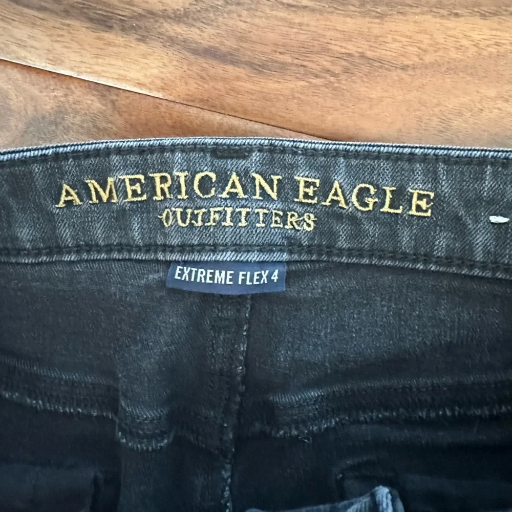 American Eagle Extreme Flex 4 Slim Faded Black Pants size 30x32